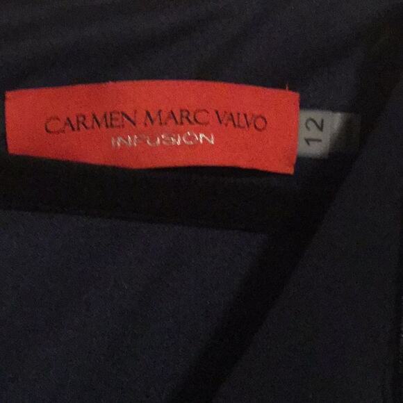 Beaded Flutter Sleeve Gown CARMEN MARC VALVO - Picture 7 of 10